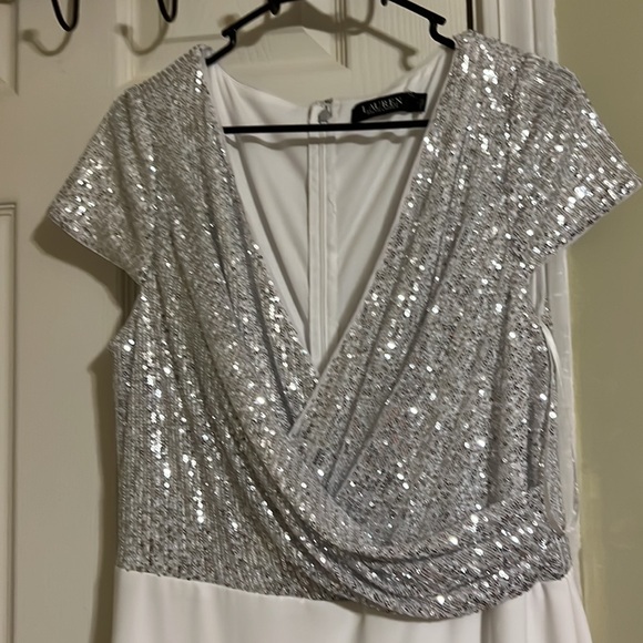 Lauren Ralph Lauren formal sleeveless dress for women with lining. Sz 14 - Picture 3 of 7